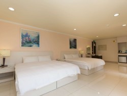 F HOTEL SanYi