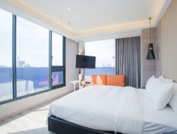 The Cloud Hotel