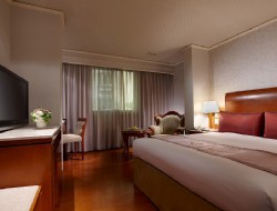 伊倫商務旅館