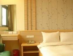 凱登商務旅館