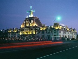 Holland Village Motel - Anping