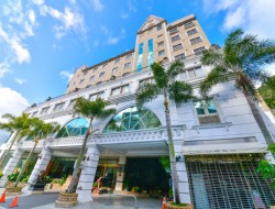 Hotel Tilun Dongpu spa
