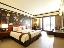 YOHO Beach Resort